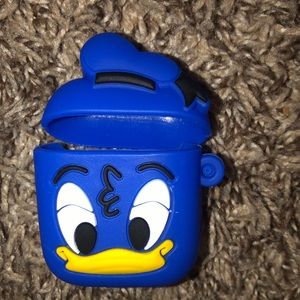 Donald Duck AirPod Case